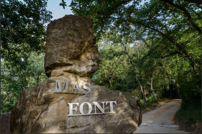 Mas Font - Nature Bike Aiguaviva Exterior foto
